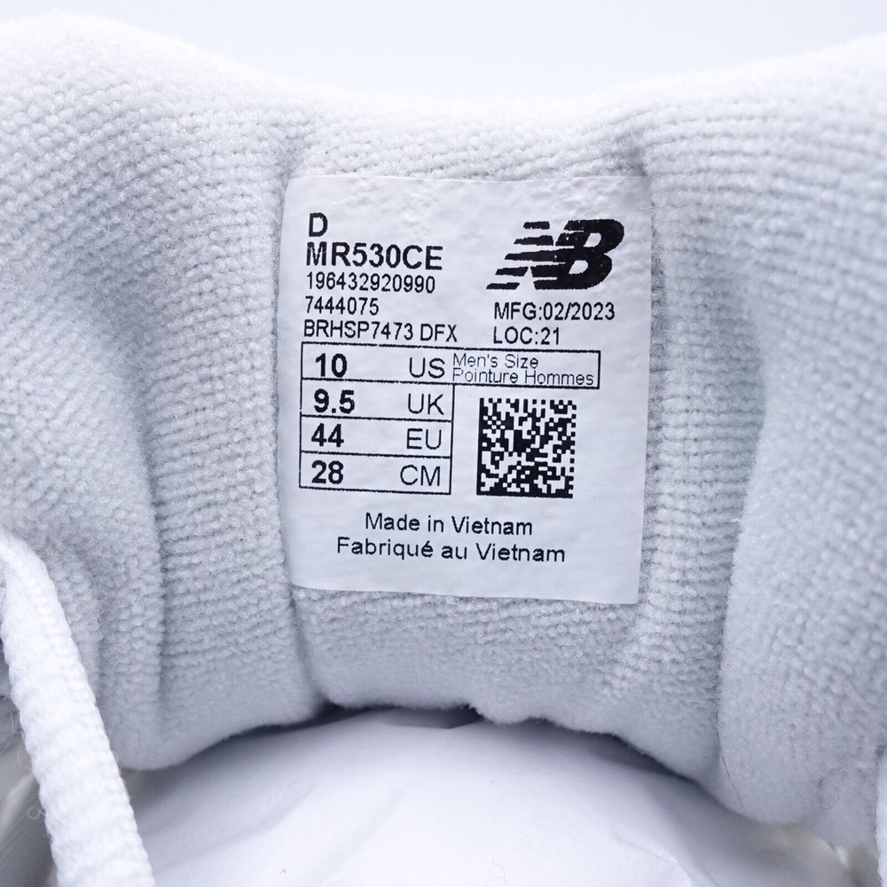 NEW New Balance 530 Sneakers MR530CE Sea Salt/Grey Matter/White - Picture 2 of 7